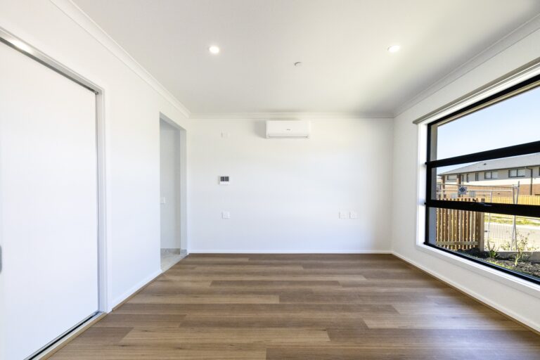 Vacant property image