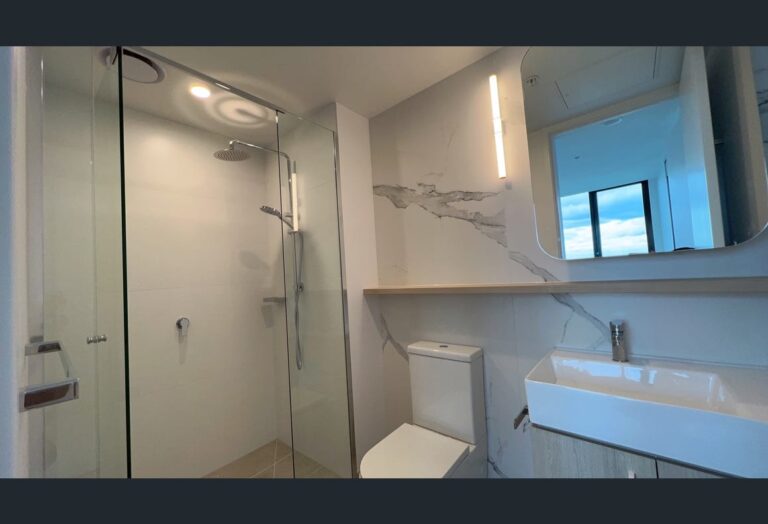 Vacant property image