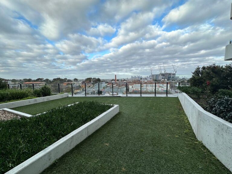 Vacant property image